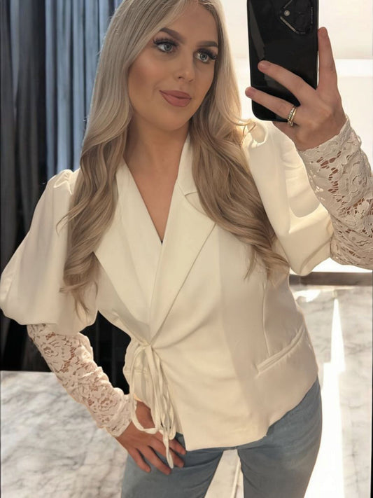 Sarah Blazer (Lace Sleeves)